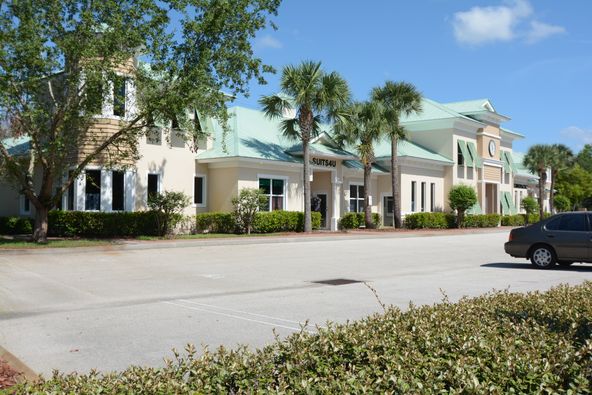 ST. JAMES PROFESSIONAL PLAZA: 219 NW Saint James Dr, Port St Lucie, FL 34983